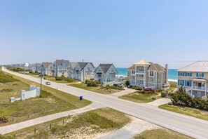 Unclassified image, 3 of 45, button - Sol Mate - 5BR 2nd Row Home with Ocean Views, Pool, Hot Tub & Pet Friendly! (North Topsail Beach)