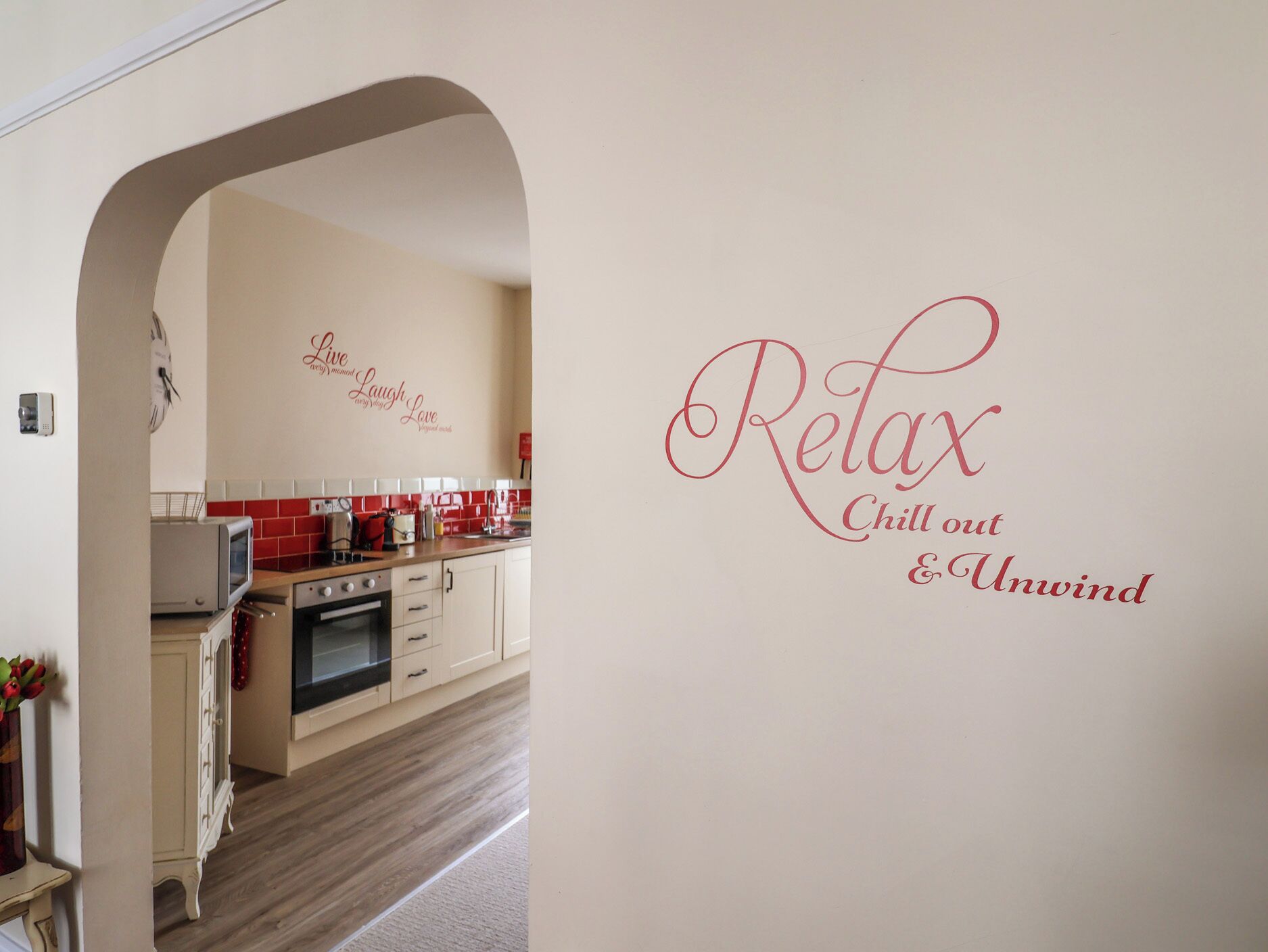 Casa de campo | Cocina privada | Frigorífico, hervidor eléctrico, tostadora y utensilios de cocina