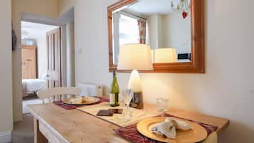 Cottage | Interior