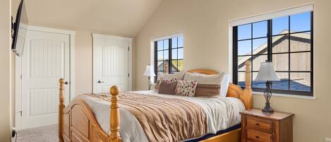 2 Schlafzimmer, Schreibtisch, Bügeleisen/Bügelbrett, kostenloses WLAN