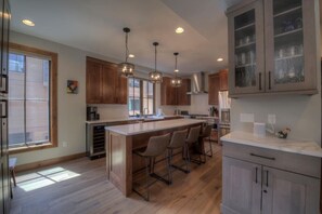 Fridge, microwave, oven, stovetop - Steps to Frisco Main St • Private Hot Tub • Elevator • Modern Mountain Luxury (Frisco)