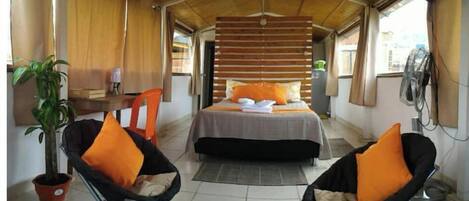 1 bedroom, bed sheets