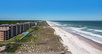 Amelia South F1 - Hosted by Moore AI Rentals