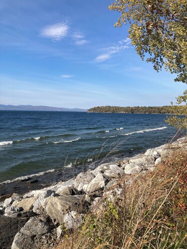 Lakeview Studio Retreat  North Hero, Vt.