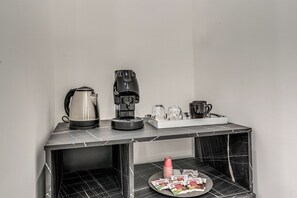 Superior Room - Just Like Home (Naples)