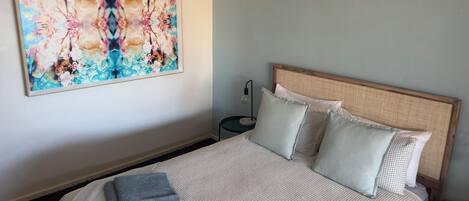 2 bedrooms, iron/ironing board, travel crib, free WiFi