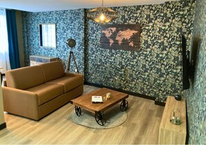 Apartamento luxo | Ćrea de estar | TV, Netflix, serviƧos de streaming