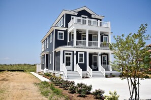 Exterior - Bayfront Home Featuring Private Beach Access in Bay Creek! (Cape Charles)