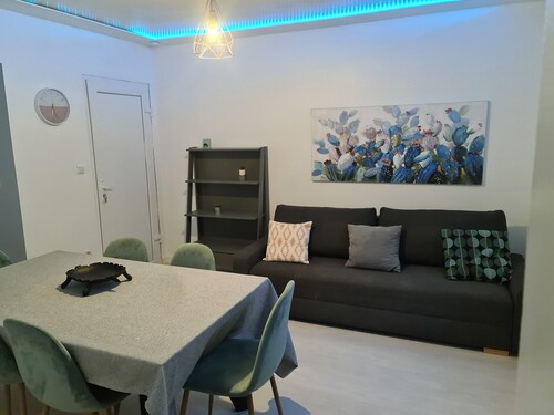 Appartement T3 Avec Terrasse