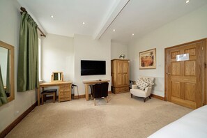 Appartement luxueux | 1 chambre, draps en coton égyptien, literie de qualité, coffre-fort