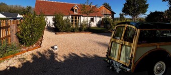 Ancien Pressoir à vin Totalement Restauré, Transformé en Gîte