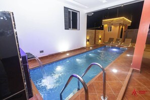 Pool - Exquisite Studio Apartment, East Airport (Accra)