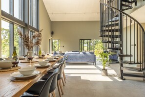 Interior - The Grain Store, Reepham, Norfolk (Reepham)
