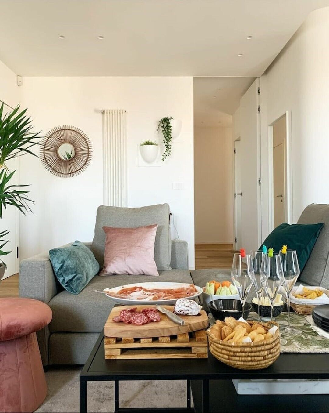 智能电视、壁炉