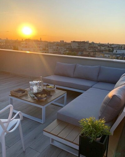 Penthouse F8 | Rooftop Terrace, Two Towers View