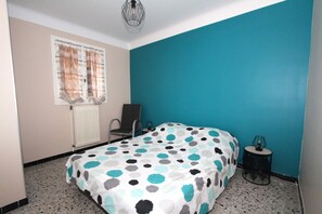 Unclassified image, 5 of 14, button