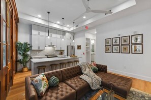 TV, offices