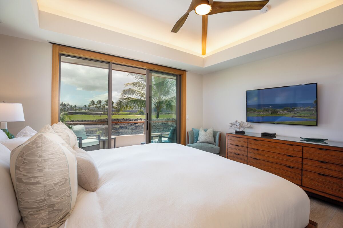 4 bedrooms, iron/ironing board, travel crib, internet