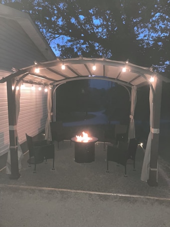 Terrace/patio. Home in Powell Valley Shores Close to Flat Hollow Marina & Powell Valley Marina