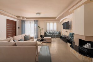 Smart-TV, Tischtennisplatte