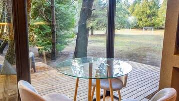 Suite (Alamos) | Pemandangan dari bilik