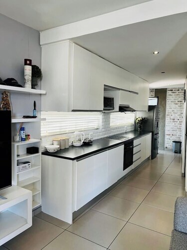 Urban Retreat With a View