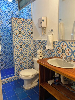 Handdoeken, zeep, shampoo, toiletpapier