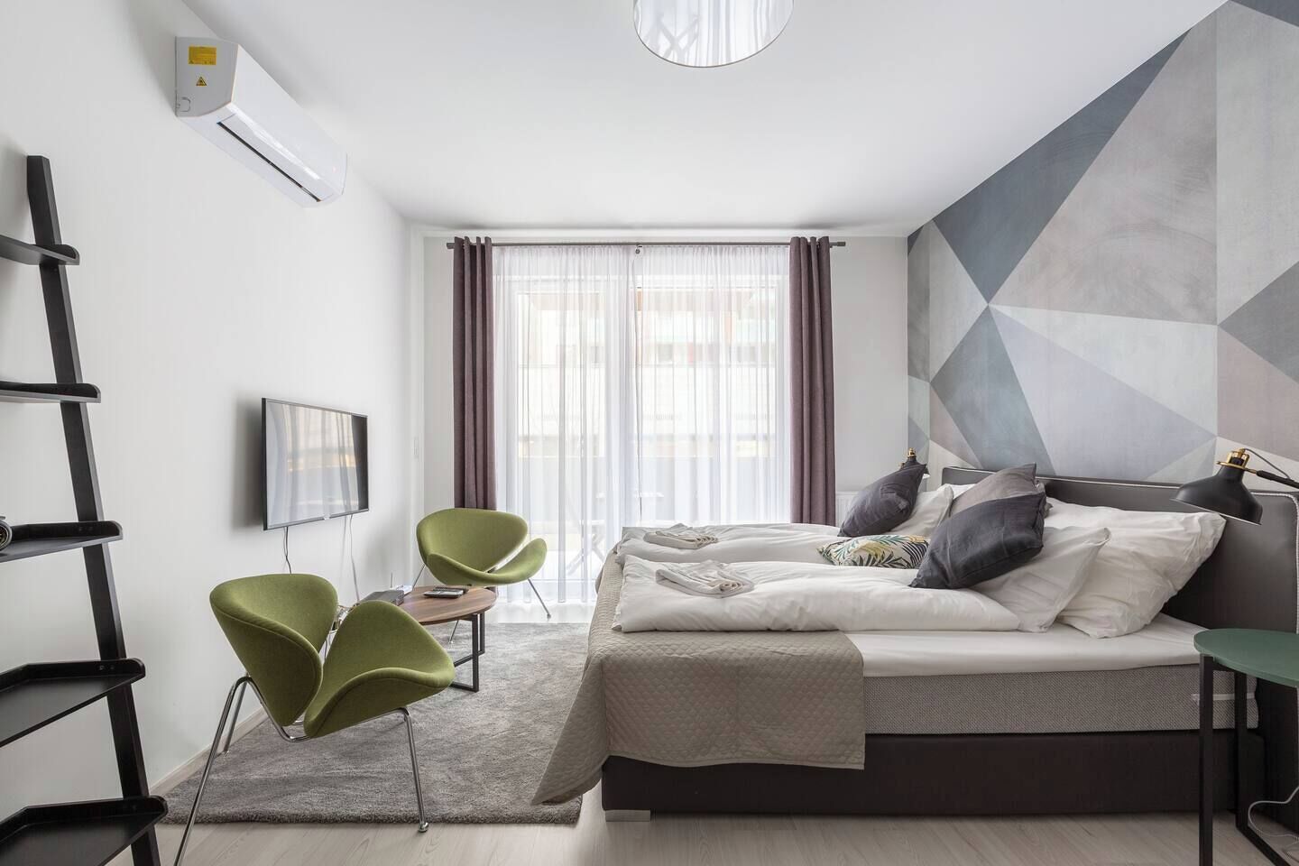 1 bedroom, iron/ironing board, WiFi, bed sheets