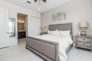 4 Schlafzimmer