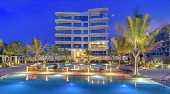 Outdoor pool - EXCLUSIVE CONDO, SEA, PEACE AND NATURE (Manzanillo del Mar)