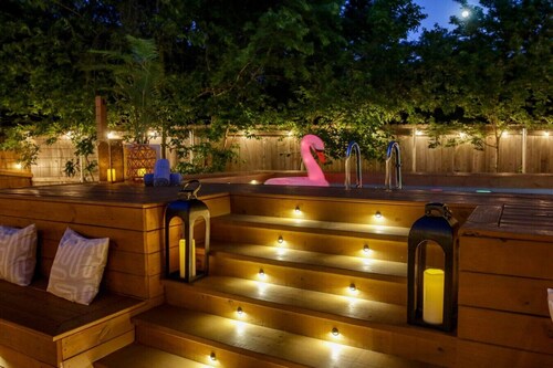 6 Bedroom Villa | Pool | Hot Tub | Party Cabana