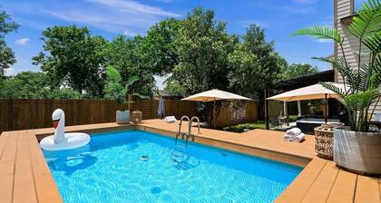 6 Bedroom Villa | Pool | Hot Tub | Party Cabana