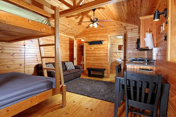 1 Schlafzimmer, WLAN, Bettwäsche