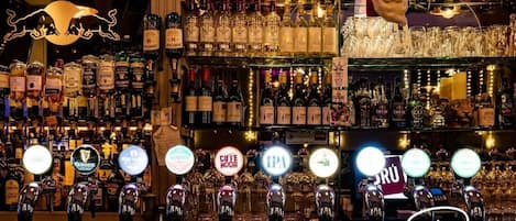 Bar (en el alojamiento)