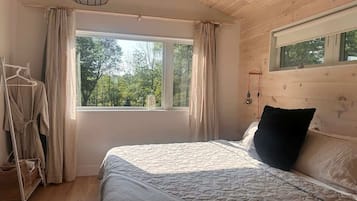3 Schlafzimmer, Reisekinderbett, WLAN