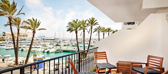 Marina Real 2434 First Sealine