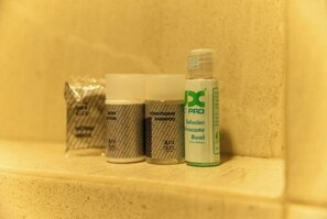 Bathroom amenities