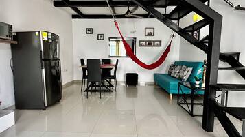 Basic Apartment | Living area | TV, Netflix, streaming services, printers