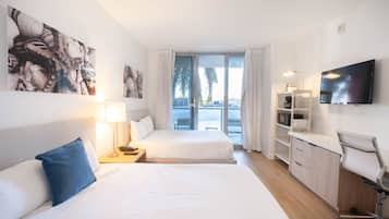 2 slaapkamers, een bureau, een strijkplank/strijkijzer, wifi