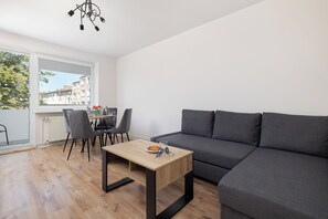 2 sovrum, barnsängar, gratis wi-fi och sängkläder