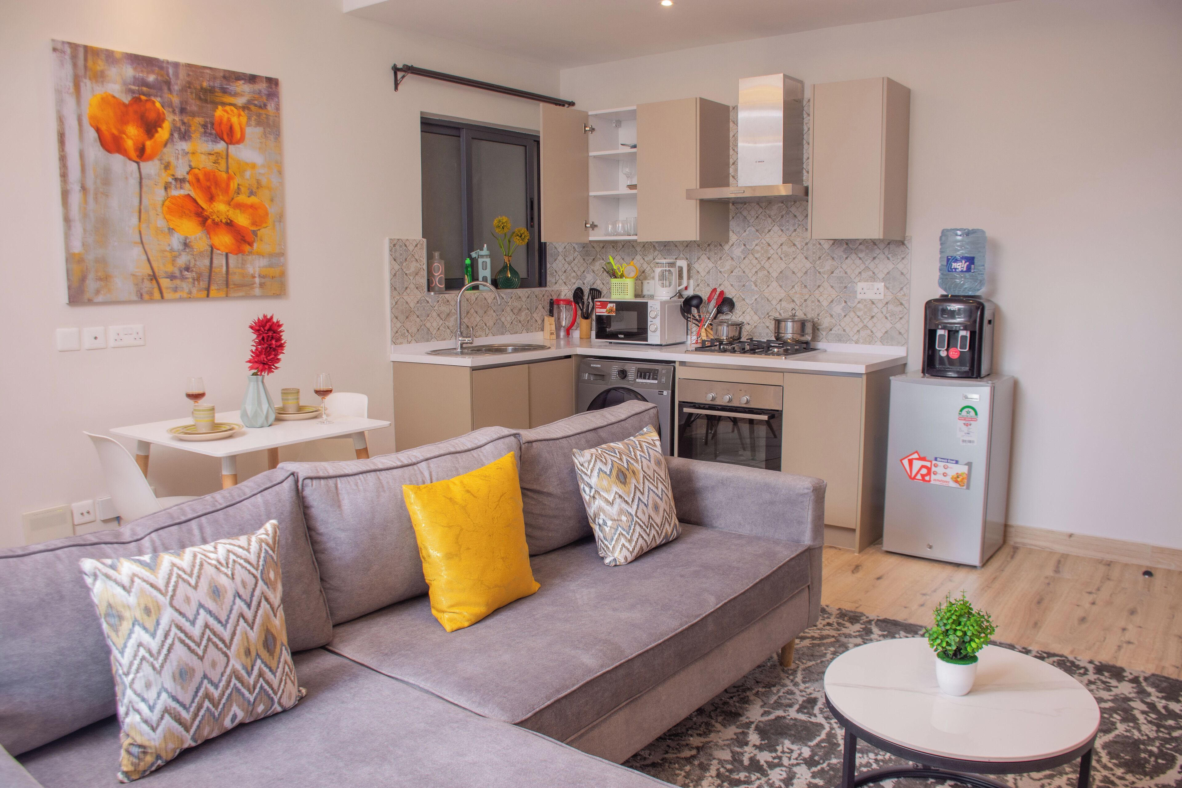 Smart TV, Netflix, streaming services