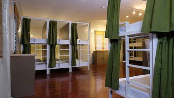 Standard 26-bed dorm | Gratis Wi-Fi