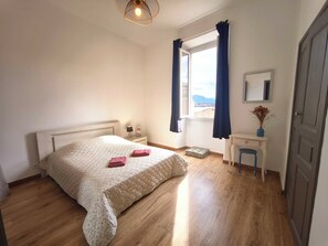 2 Schlafzimmer, Bügeleisen/Bügelbrett, WLAN, Bettwäsche