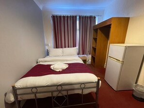 Kamar Double | Setrika/meja setrika