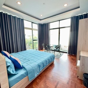 City Room with shared bathroom | Muebles diferentes, insonorización, wifi gratis y ropa de cama