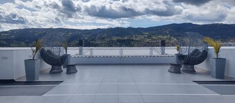 Hermoso Apartamento Frente al Lago