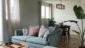 Smart-TV og stereoanlegg