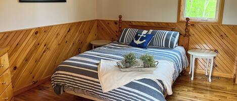 3 chambres, fer et planche à repasser, Wi-Fi gratuit, draps fournis