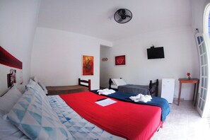 Comfort-Zimmer | Bügeleisen/Bügelbrett, kostenloses WLAN, Bettwäsche