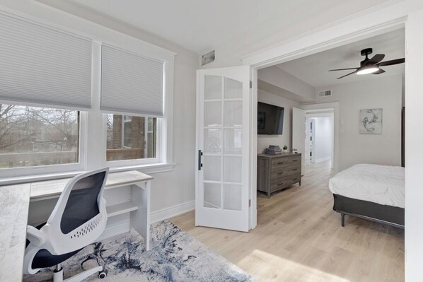 3 Schlafzimmer, Reisekinderbett, kostenloses WLAN